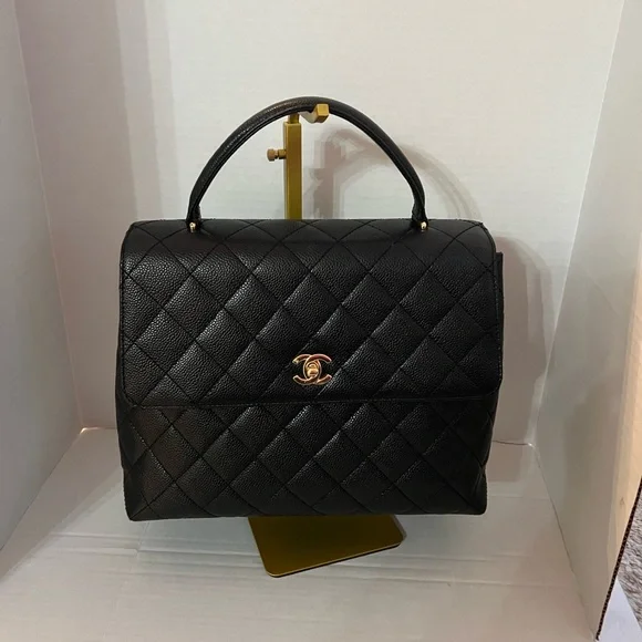 Vintage Chanel Kelly Flap Bag Black Caviar Gold Hardware - Picture 2 of 11